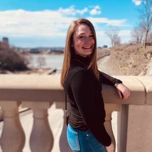 Meet your Posher, Geneviève